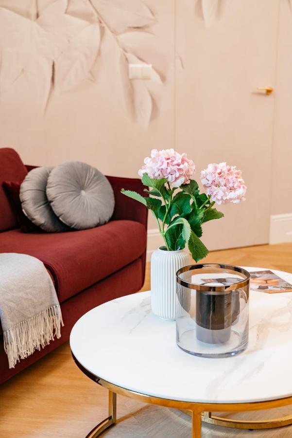 Dandelion Apartment - Loftaffair كراكوفيا المظهر الخارجي الصورة