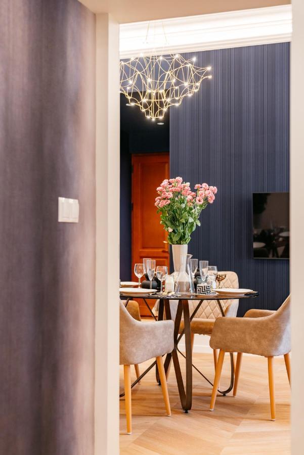 Dandelion Apartment - Loftaffair كراكوفيا المظهر الخارجي الصورة