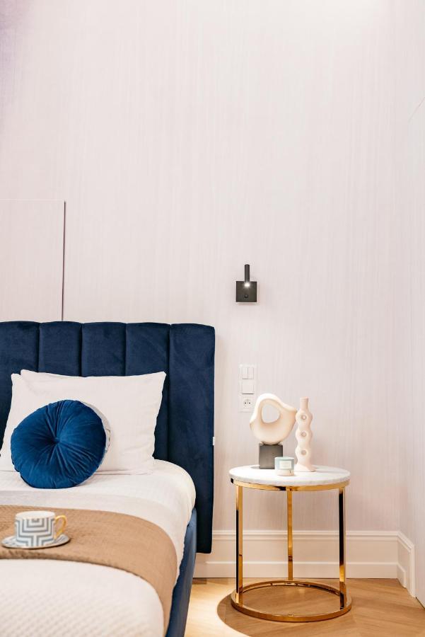 Dandelion Apartment - Loftaffair كراكوفيا المظهر الخارجي الصورة